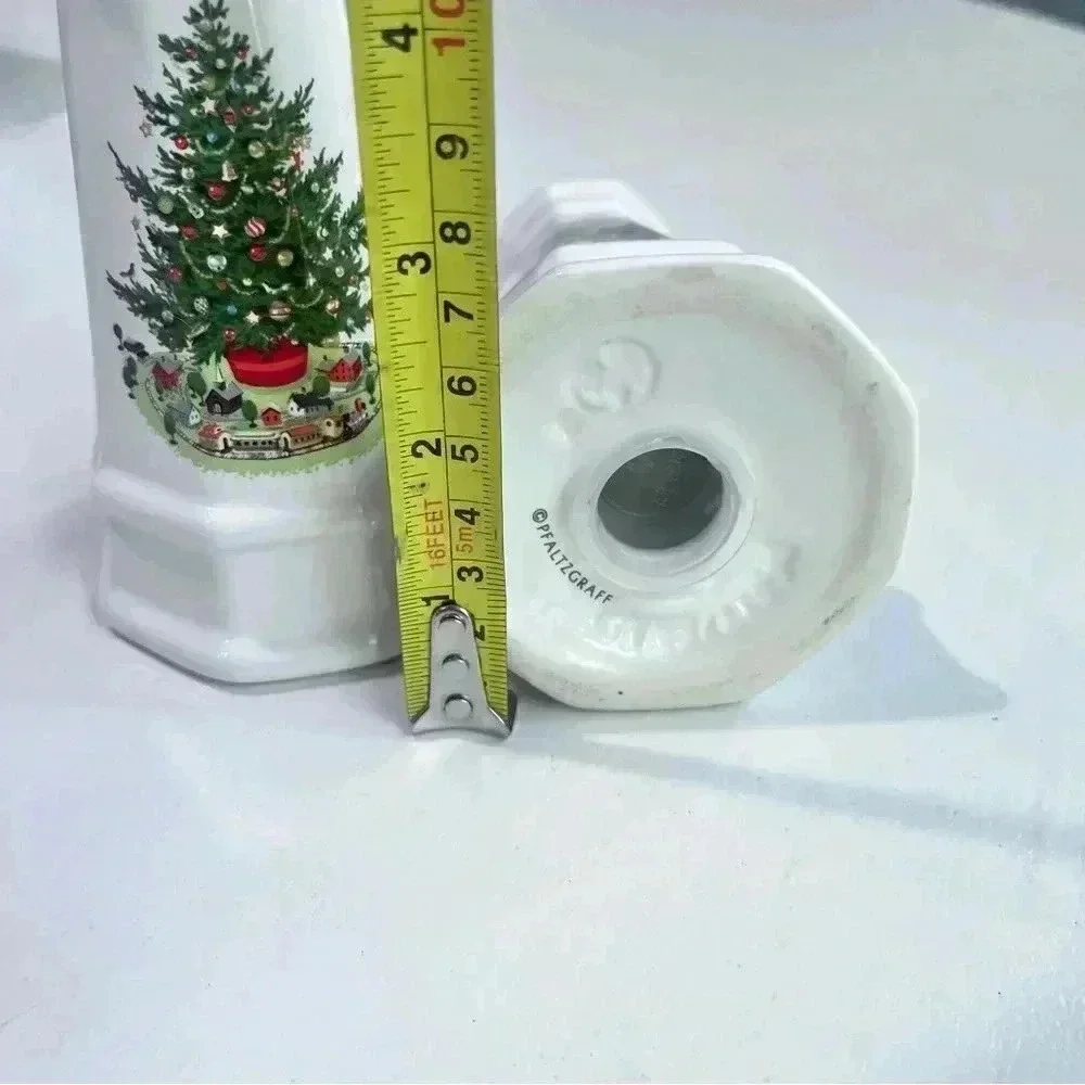 PFALTZGRAFF Christmas Heritage Lighthouse Salt‎ and Pepper 2 piece Set